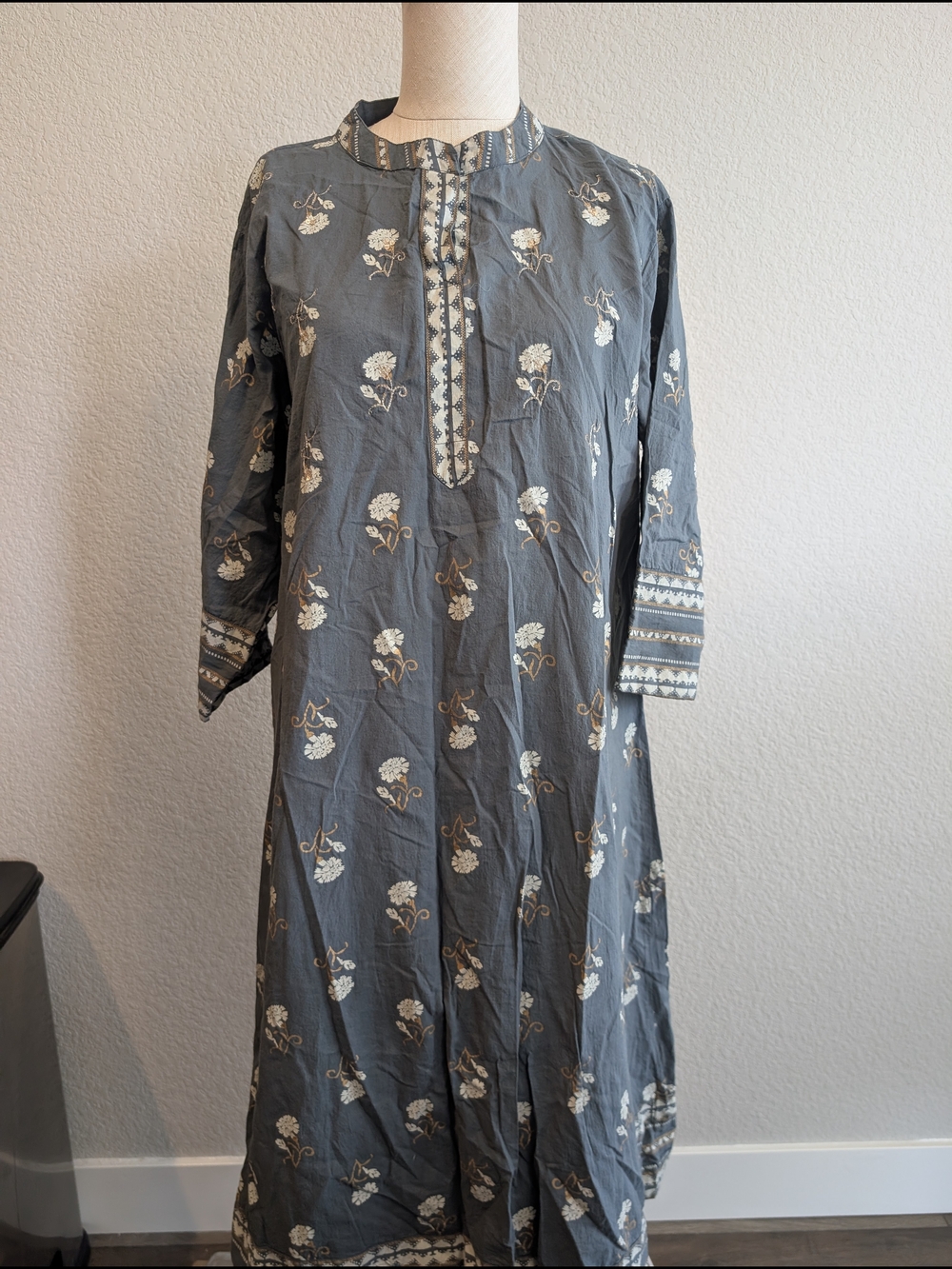 Embroidered Floral Tunic Dress Sz 3XL in Slate Gray Kurta Indian Bohemian